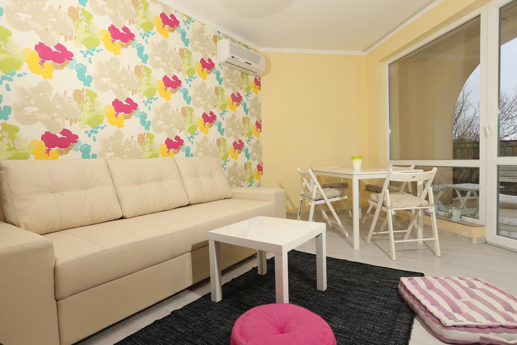 South Beach Apartments Obzor Bilik gambar